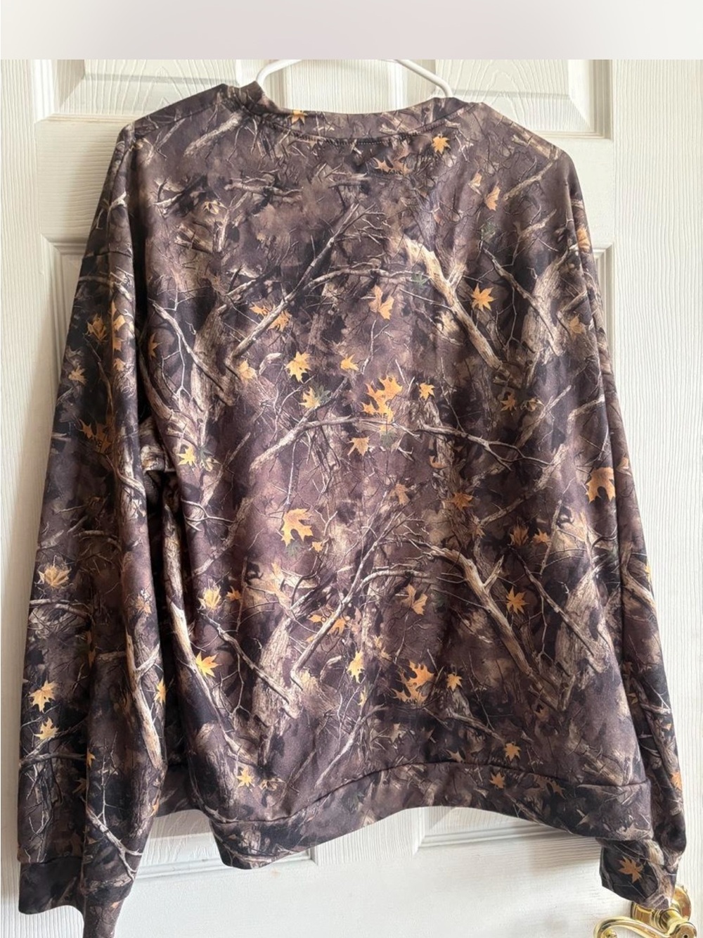 SHEIN Brown Camo Leaf-Print Crewneck Sweater